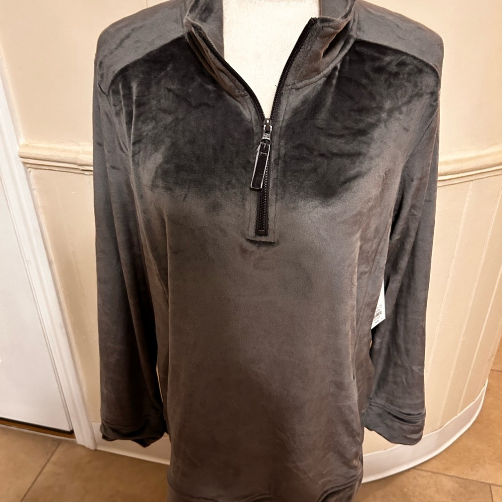 NWT Croft & Barrow Lush Velour Top Size X-Large